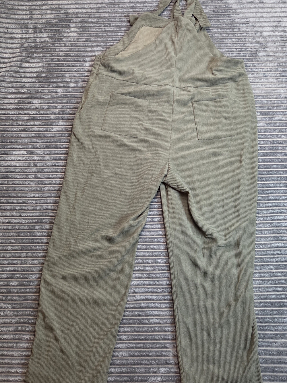 Olive Green Ribbed Overalls - Picture 5 of 9